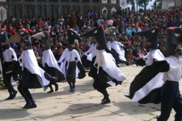 Bhutan Crane Festival Tour