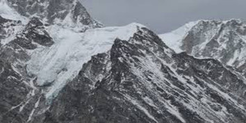 Chamar Peak Climbing