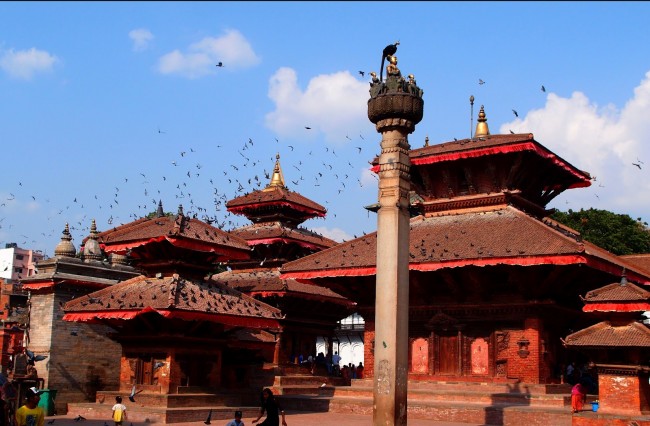 Explore Crowded Kathmandu Durbar by Rickshaw